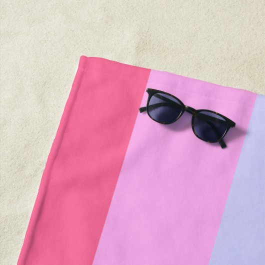 Roze anker Moderne Nautical Stripes Aangepaste naa Strandlaken (In situ)