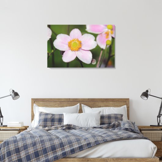 Roze annemon canvas afdruk (Insitu (Slaapkamer))