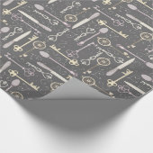 Roze Antiek  Spoons en Sleutels op grijs Cadeaupapier (Hoek)