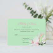 Roze appelbloemen in de groene rsvp bruiloft kaartje (Staand voorkant)