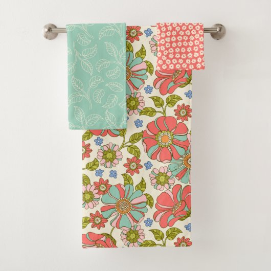 Roze Aqua 70's Retro Bloemen Bad Handdoek (Insitu)