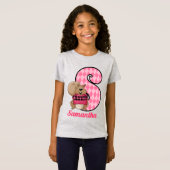 Roze Argyle Squirrel Monogram Letter S met naam T-shirt (Voorkant volledig)
