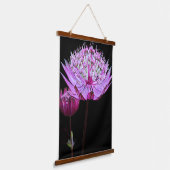Roze Astrantia Bloem op Zwarte Bloem Hangend Wandkleed (Gebogen)