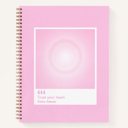 Roze Aura Swatch Engel Nummer Notitieboek (Voorkant)