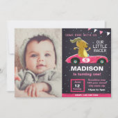 Roze auto Racer Birthday-uitnodiging met foto Kaart (Voorkant)