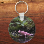 Roze Axolotl bij de rivier, Sleutelhanger (Voorkant)