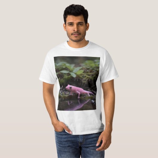 Roze Axolotl bij de rivier, T-shirt (Voorkant volledig)