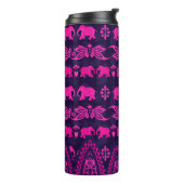Roze Aziatische Olifant Patroon op Blauw Thermosbeker (Gedraaid links)
