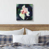 Roze Baardiris Bloem Kunst Canvas Afdruk (Insitu (Slaapkamer))