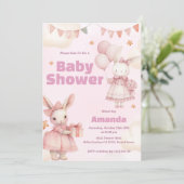 Roze Baby Bunny Douche Uitnodiging (Staand voorkant)