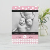 Roze Baby geboortenaankondiging met Twin Girls Aankondiging (Staand voorkant)