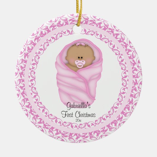 Roze Baby Girls Baby's Eerste kerstversiering Keramisch Ornament (Voorkant)