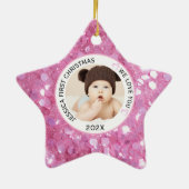 Roze Baby Meisje Eerste Kerstnaam Foto Keramisch Ornament (Achterkant)