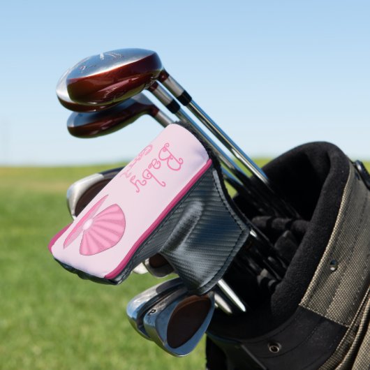Roze Baby Meisje Oyster shell en Pearl Custom Golfheadcover (Insitu)