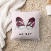 Roze Baby Sneakers Pillow, met naam, voor Nursery Kussen (Deken)