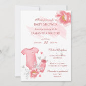 Roze babymeisje romper fles bloemen baby shower kaart (Voorkant)