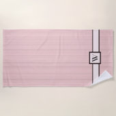 Roze badhanddoek met zwarte strepen (Voorkant)