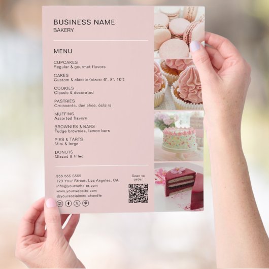 Roze bakkerijmenu met foto's en QR-code Flyer