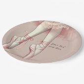 Roze Ballerina wijst op verjaardagsfeestje met ten Papieren Bordje (Gekanteld)