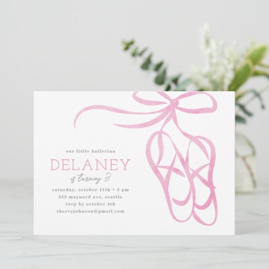Roze Ballet Slippers Verjaardagsfeest Uitnodiging (Staand voorkant)