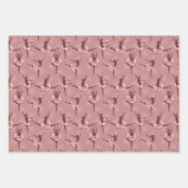 Roze balletdanser die papierbladen overvult inpakpapier vel (Voorkant 3)
