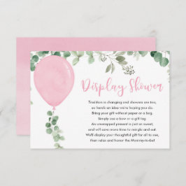 Roze ballon eucalyptus greenery display douche informatiekaartje