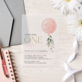 Roze ballon, eucalyptus, groen, eerste verjaardag vellum uitnodigingen