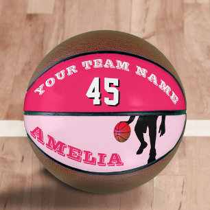 Roze basketbal met teamnaam en nummer