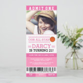 Roze Basketball Ticket Birthday Invita Kaart (Staand voorkant)