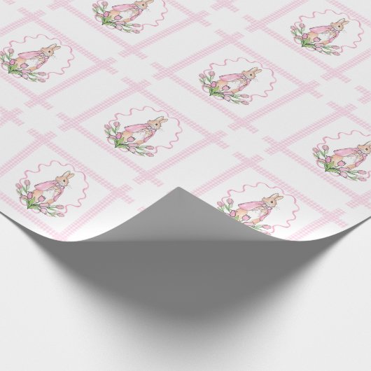 Roze Beatrix Potter Plaid Baby shower Cadeaupapier (Hoek)