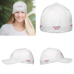 Roze Bedrijfsnaam Geborduurd op Pet<br><div class="desc">Pet dat u kunt aanpassen door uw bedrijfsnaam in te voeren. Het zal worden geborduurd op het pet. De kleur van de draad is roze. U kunt het opnemen in uw promotionele producten, weggeefartikelen of geschenken aan uw klanten of klanten, een marketingstrategie om reclame te maken voor uw bedrijf of...</div>