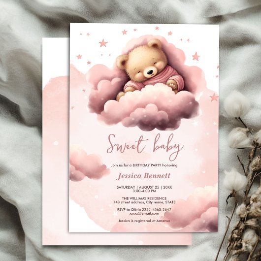 Roze beer op de baby-verjaardagsuitnodiging kaart