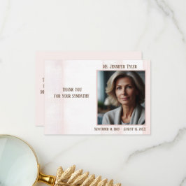 Roze begrafenismonument van familie bedankkaart