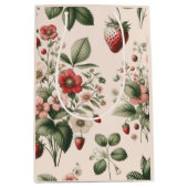 Roze bessen zoet over aardbeienpatroon medium cadeauzakje (Voorkant)