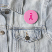 Roze bewustzijnslint ronde button 5,7 cm (In situ)