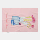 Roze bezinkborstels in stilleven van de houder theedoek (Horizontaal)