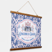 Roze & Blauw Grandmillennial Gingerbread Bakery Hangend Wandkleed (Gebogen)