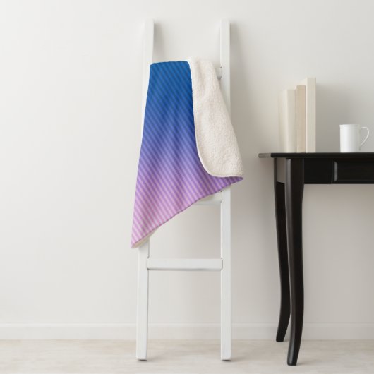 Roze blauw, roze, strepen, ombre, roze gradiënt sherpa deken (In situ)