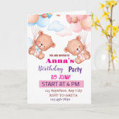 Roze Blauw Schattigee Waterverf Verjaardag Kaart (Gele Bloem)