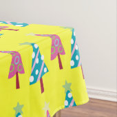 Roze & Blauw Vrolijke Kerstbomen Geel Tafelkleed (Voorbeeld)