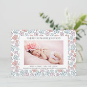 Roze Blauwe Bloemen Meisje Foto Geboorte Aankondig Aankondiging (Staand voorkant)