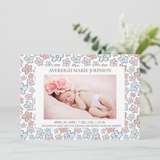 Roze Blauwe Bloemen Meisje Foto Geboorte Aankondig Aankondiging (Staand voorkant)