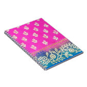 Roze blauwe en gouden sari kunst notitieboek (Rechterzijde)