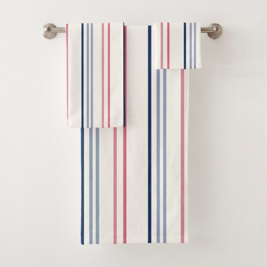 Roze blauwe en witte strepen bad handdoek (Insitu)