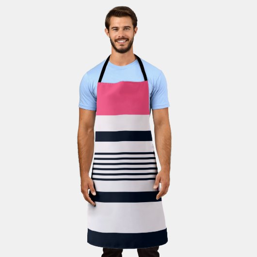 Roze blauwe grensstrepen schort (Gedragen)