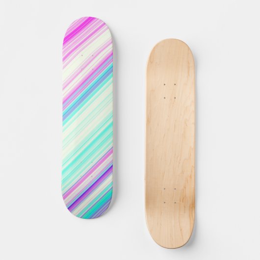 Roze Blauwgroen Paars Trendy Stripe Patroon Persoonlijk Skateboard (Voorkant)