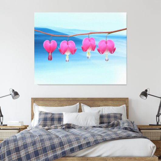 Roze bloeding Hartbloem op blauwe achtergrond Canvas Afdruk (Insitu (Slaapkamer))