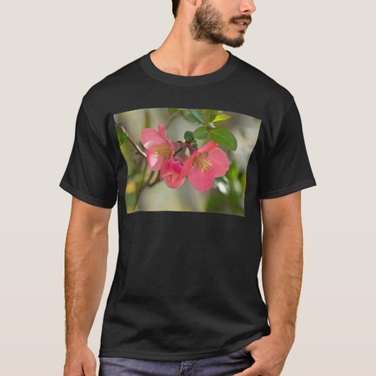 Roze bloeiende kweepgloed t-shirt (Voorkant)