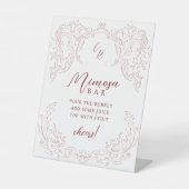 Roze  Bloeiende Monogram Mimosa Bar Reclamebord Met Voetstuk (Voorkant)