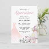  Roze bloem en jurk Quinceañera uitnodiging (Staand voorkant)